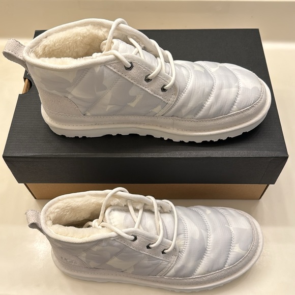 UGG Mens Shoes RARE - Picture 3 of 7